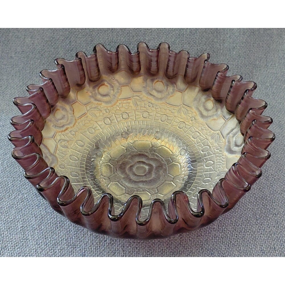Fenton Captive Rose Amethyst Carnival Glass Bowl Ruffled Vintage